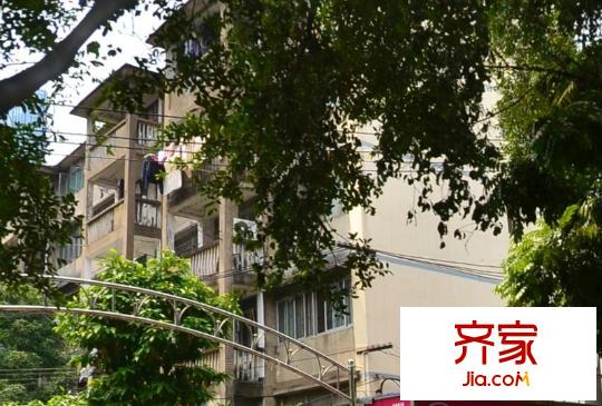 區(qū)建材行業(yè)管理辦宿舍外景圖5