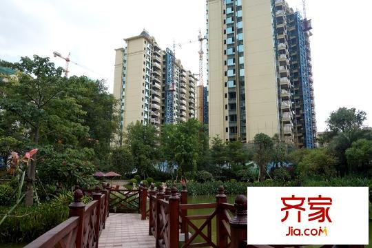 南寧恒大綠洲一期園林實(shí)景(2015-8-13)