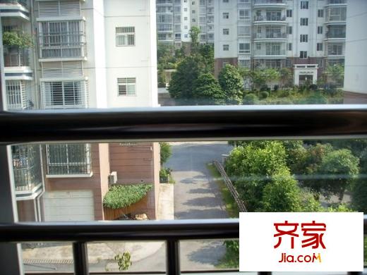 龍盤小區(qū)外景圖2