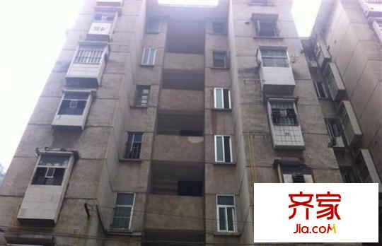 開關(guān)廠生活區(qū)外景圖開關(guān)廠宿舍4