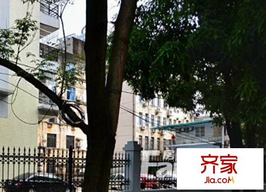 舊區(qū)防疫站宿舍