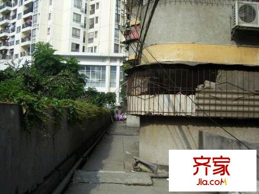 龍勝街社區(qū)外景圖 