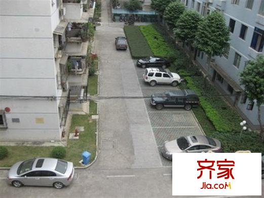 區(qū)人大機(jī)關(guān)宿舍