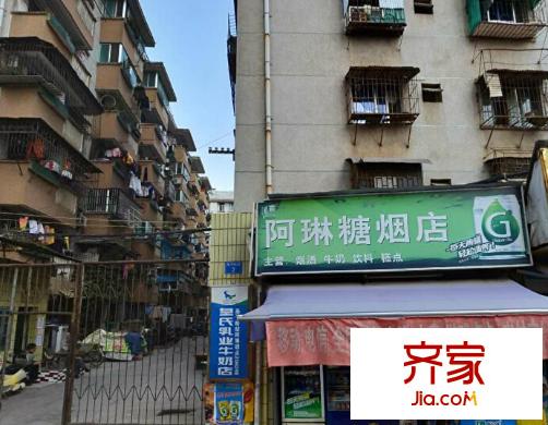 超大運(yùn)輸有限公司長崗宿舍區(qū)外景圖1