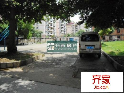 大學(xué)東路單位房外景圖 