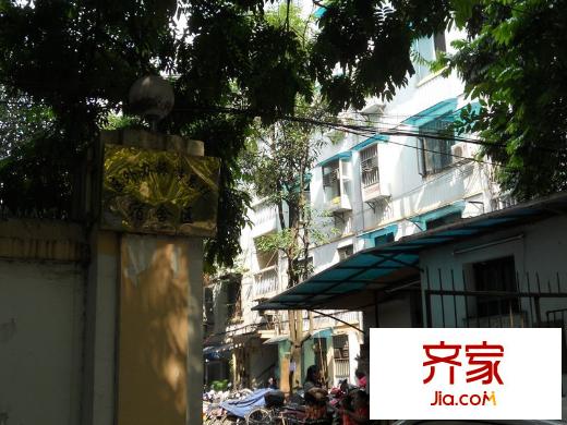 區(qū)外辦宿舍外景圖