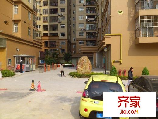 華成都市外景圖 