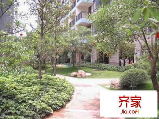 翠嶺居外景圖 