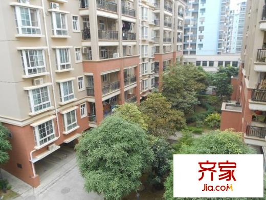 逸園小區(qū)外景圖 