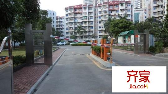 區(qū)工商局宿舍外景圖 