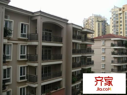 逸園小區(qū)外景圖 
