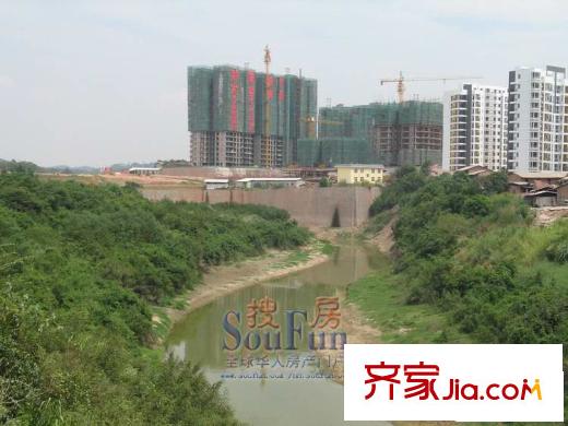 昌泰盛世家園配套圖位于蓉茉江畔