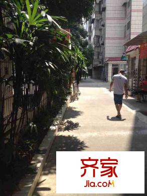 廣西建行長江花園宿舍區(qū)外景圖 