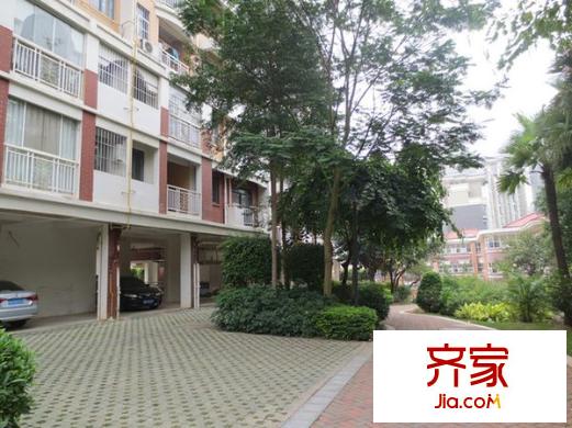 塞納維拉花園外景圖 