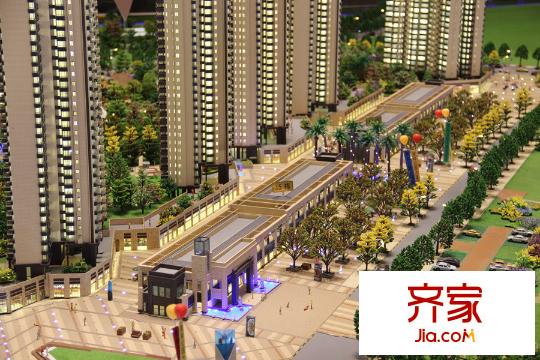 榮和公園大道沙盤商業(yè)街實景（2015-10-12）