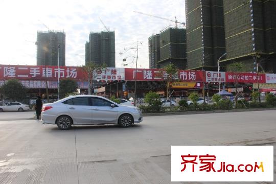 億鼎中心北側(cè)20米廣隆二手車市場(chǎng)