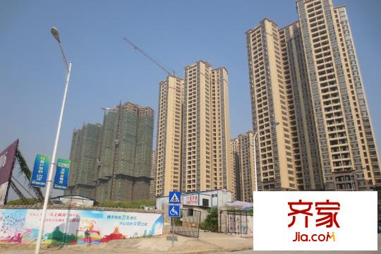 龍光普羅旺斯9期香奈兒莊園工程進(jìn)度(2015-10-21)