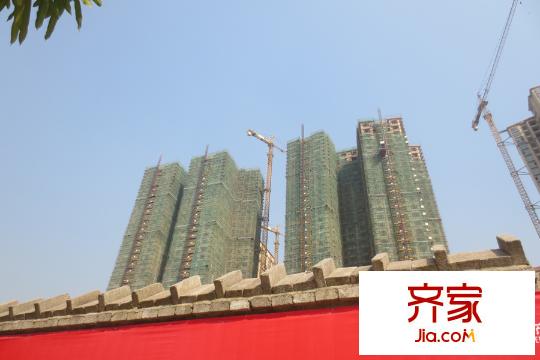 龍光普羅旺斯9期香奈兒莊園工程進(jìn)度(2015-10-21)
