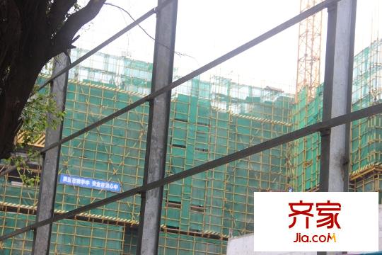 盛天青山郡5號(hào)樓在建(2015-11-11)