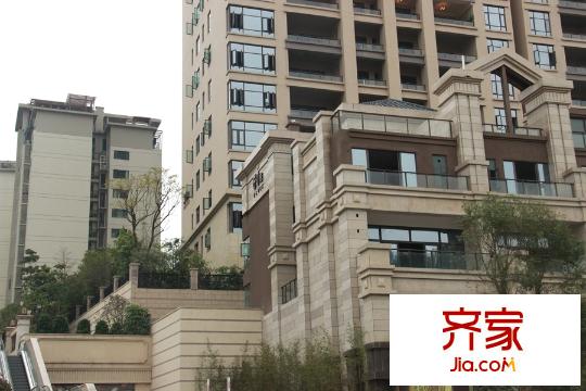 榮和公園尊府社區(qū)一角（2015-03-21）