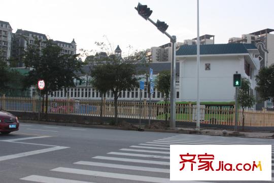 綠海云天周邊配套之東盟公交總站