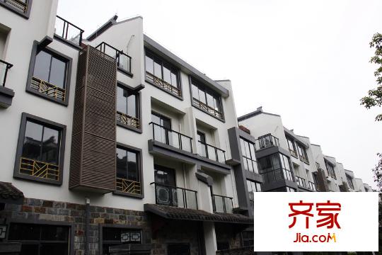 銘德樸墅項(xiàng)目實(shí)景(2015-3)