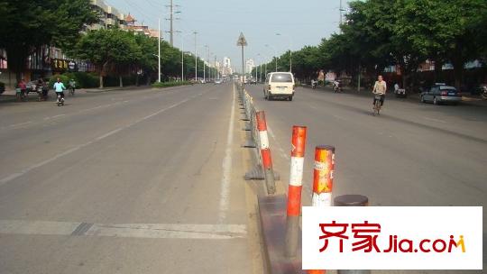 正恒國際廣場項目前的道路