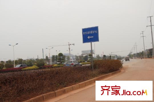 云星錢隆首府五象大道沿線指示牌