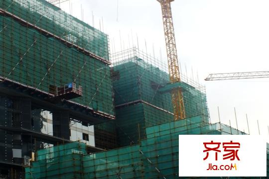 綠地中央廣場海派商業(yè)街建設(shè)實景（2015.11.21）
