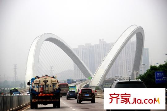 寶能五象湖1號(hào)周邊配套之南寧大橋