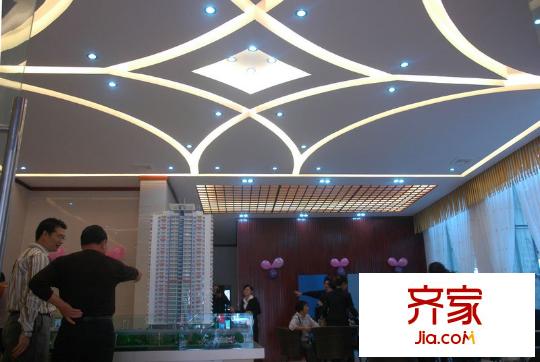 港航江緣售樓部實(shí)拍圖
