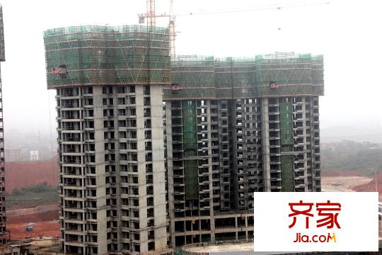 寶能五象湖1號(hào)在建樓棟實(shí)景(2015-12-12)