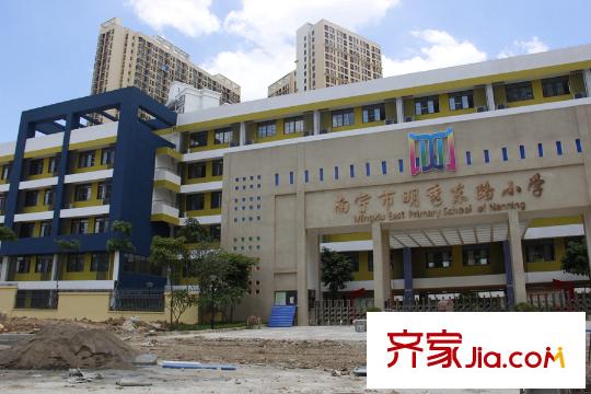 榮和山水綠城東明東路小學(xué)實(shí)景2017.7