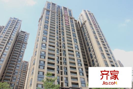 榮和公園悅府樓棟實(shí)景（2015-06-17）