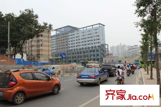 永恒朗晴周邊配套民主望洲路（攝于2013-10-24）