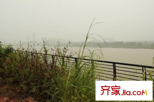 江山麓府周邊配套之邕江實景
