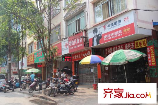 國田秋月藍灣周邊居民區(qū)（攝于2013-1-2）