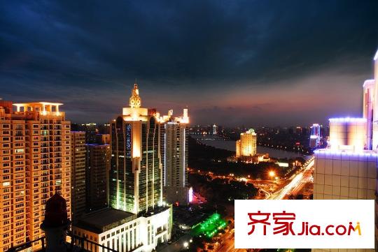廣源國際社區(qū)民族大道夜景
