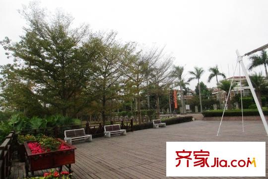 鳳凰臺小廣場