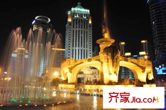 南寧華潤幸福里周邊配套之五象廣場夜景圖