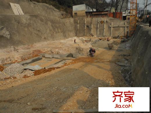 都市陽光B棟工地地基實景（2013-03）