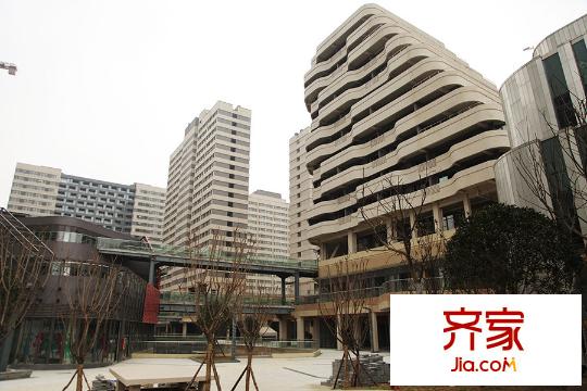 綠地新都會酒店公寓最新實(shí)景（2015-03-10）