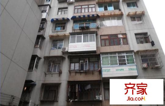貴陽醫(yī)學(xué)院附屬醫(yī)院宿舍外景圖 