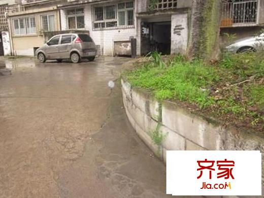 貴陽醫(yī)學(xué)院附屬醫(yī)院宿舍外景圖 