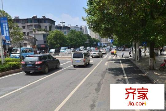 小河區(qū)政府宿舍外景圖 