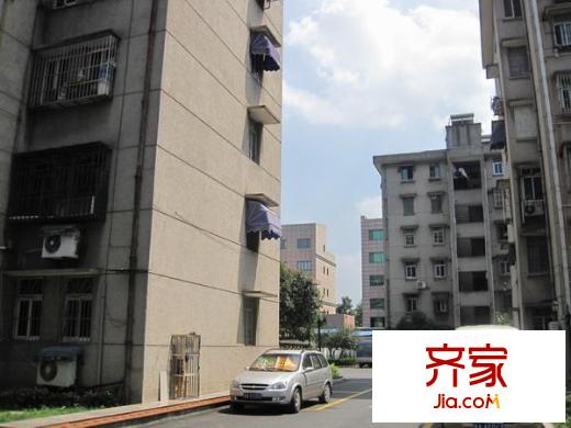 寶山北路石油小區(qū)外景圖石油小區(qū) 
