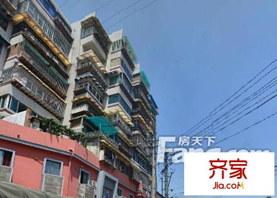 13中教師家屬區(qū)外景圖13中教師宿舍  7