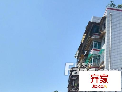 13中教師家屬區(qū)外景圖13中教師宿舍  6