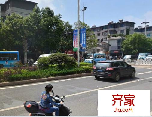 小河區(qū)政府宿舍外景圖 