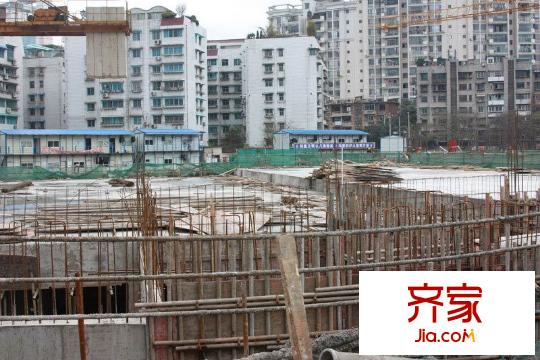 中大國際廣場實景圖小區(qū)施工進度圖（攝于2010.11）